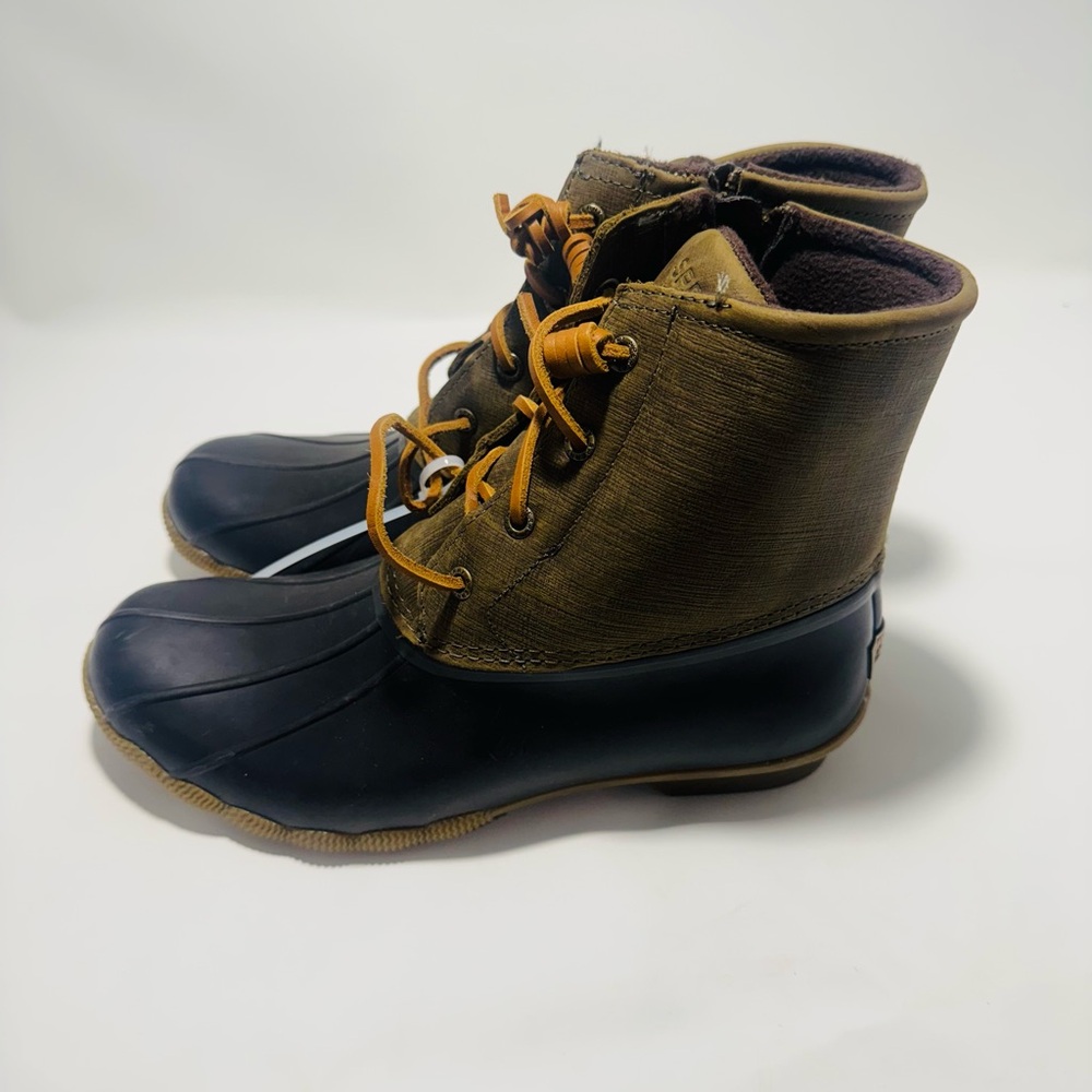Women’s Sperry Brown Lace-Up Boots 9 US